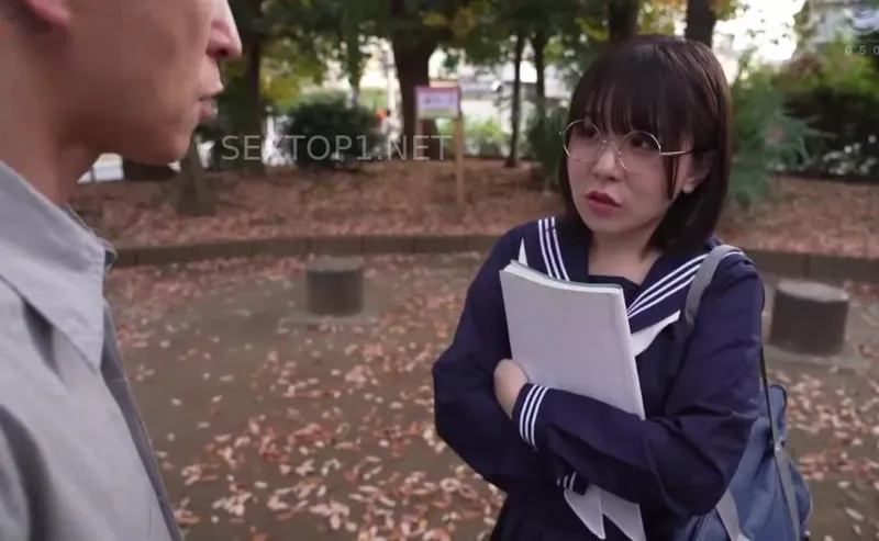 Anh chàng giả làm học sinh bách khoa lừa em nữ học sinh ngây ngô vào nhà trọ dạy học